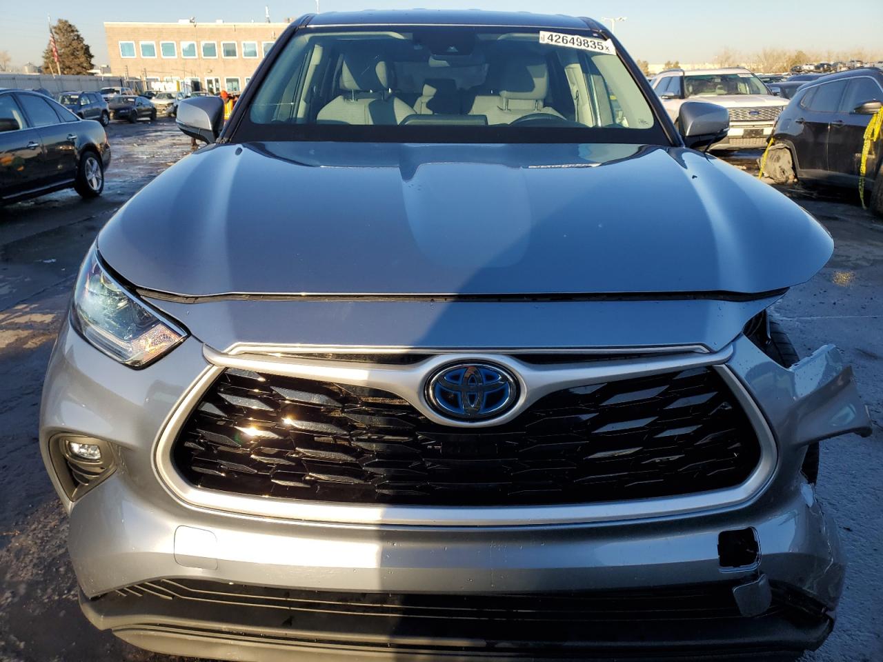 2021 Toyota Highlander - Image 5
