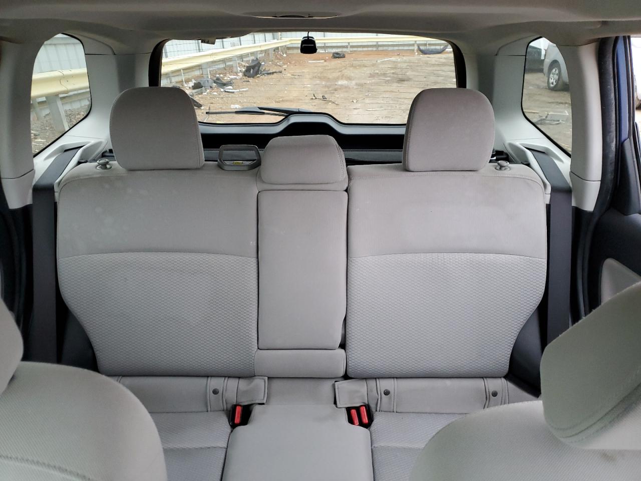 2016 Subaru Forester - Image 10