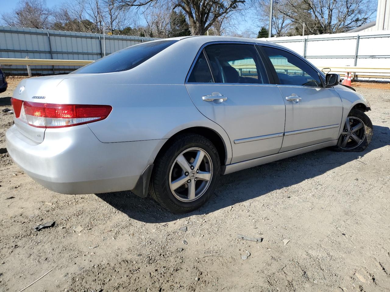 2003 Honda Accord - Image 3