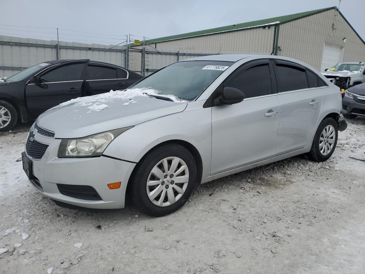 2011 Chevrolet Cruze - Image 1