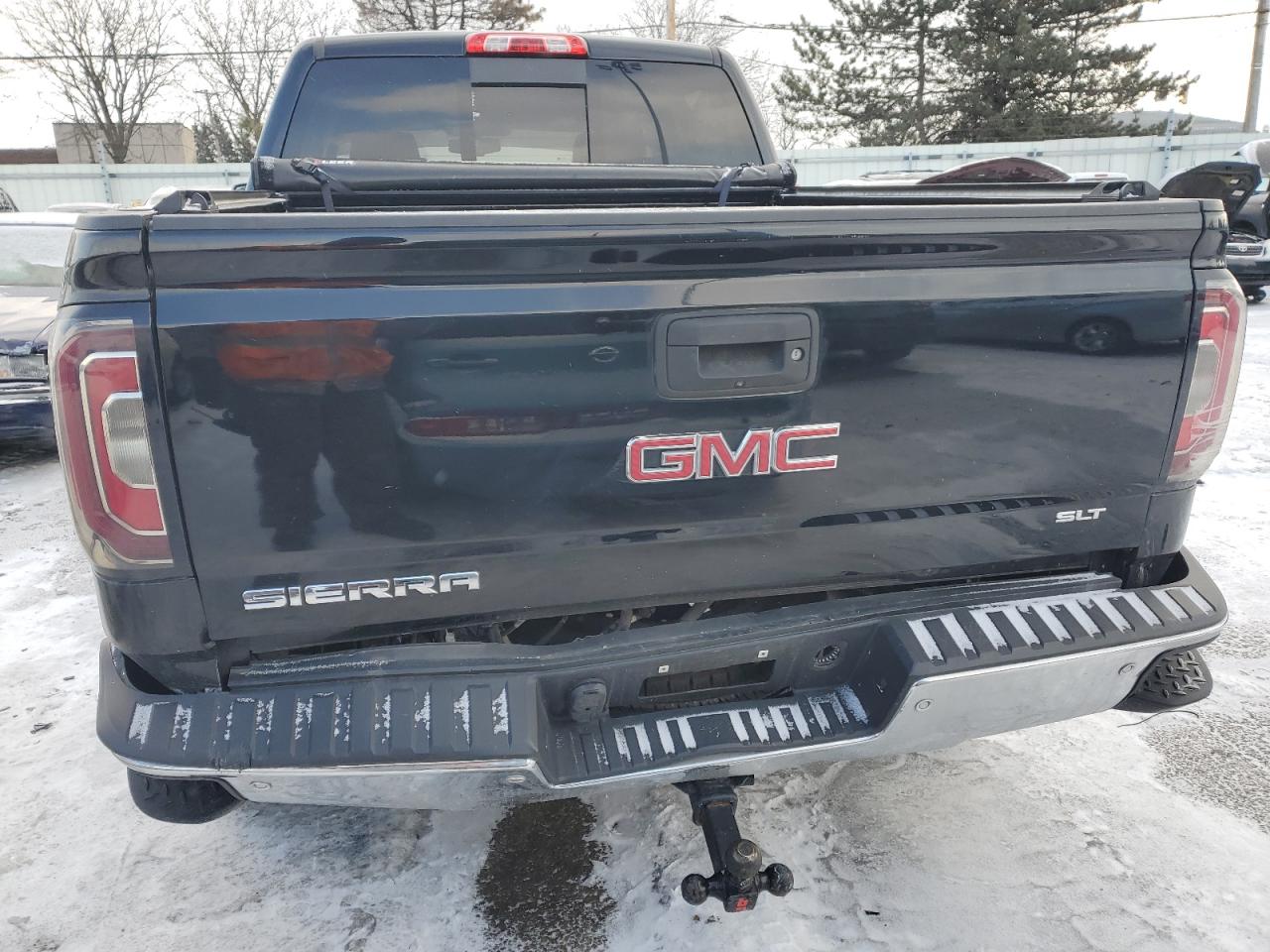 2018 GMC Sierra - Image 6