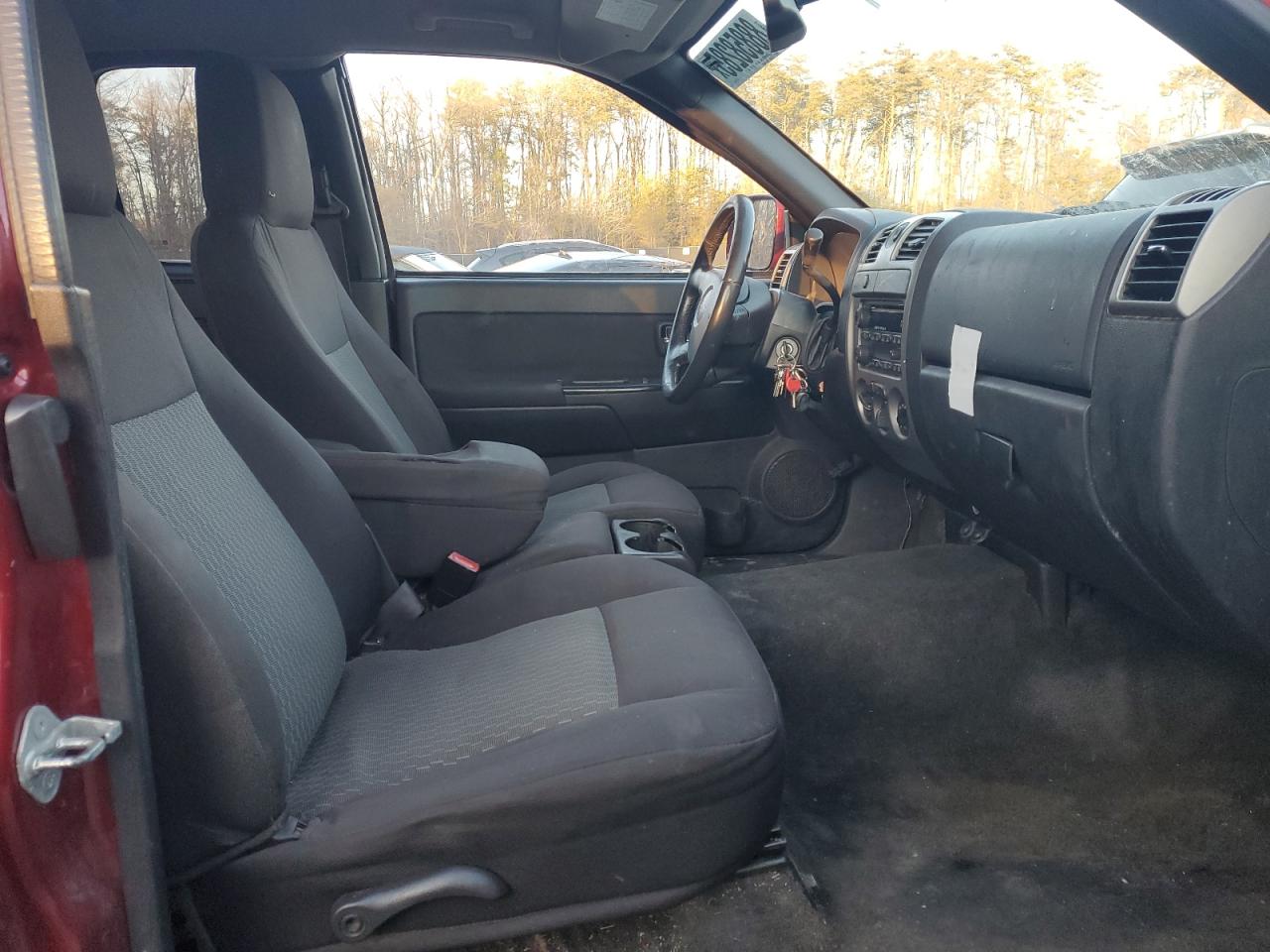 2011 Chevrolet Colorado - Image 10