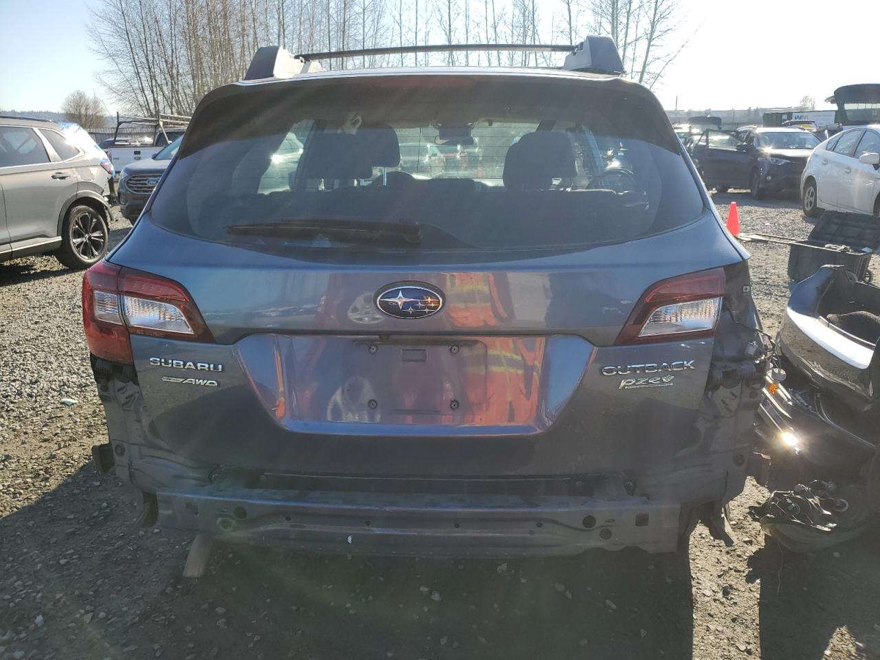 2015 Subaru Outback - Image 6