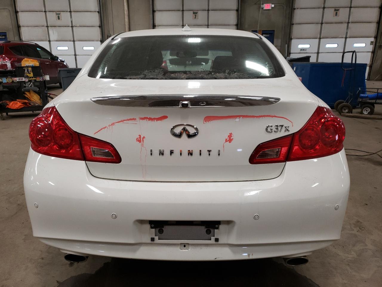 2012 Infiniti G - Image 6