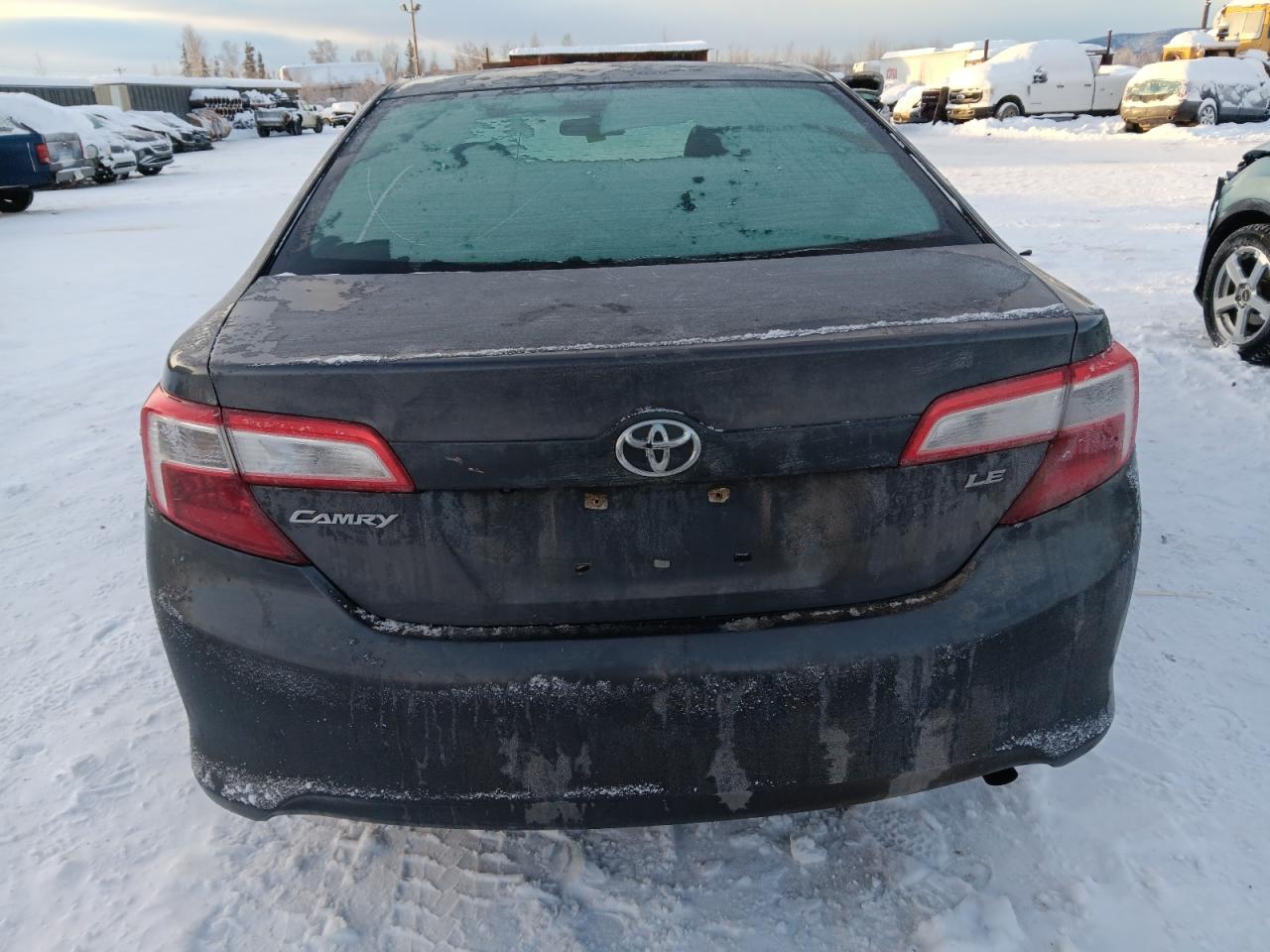 2014 Toyota Camry - Image 6