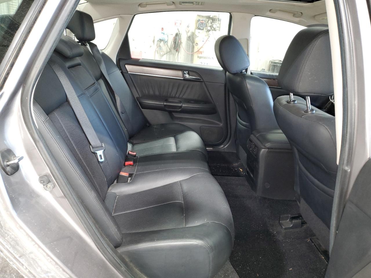 2009 Infiniti M - Image 11