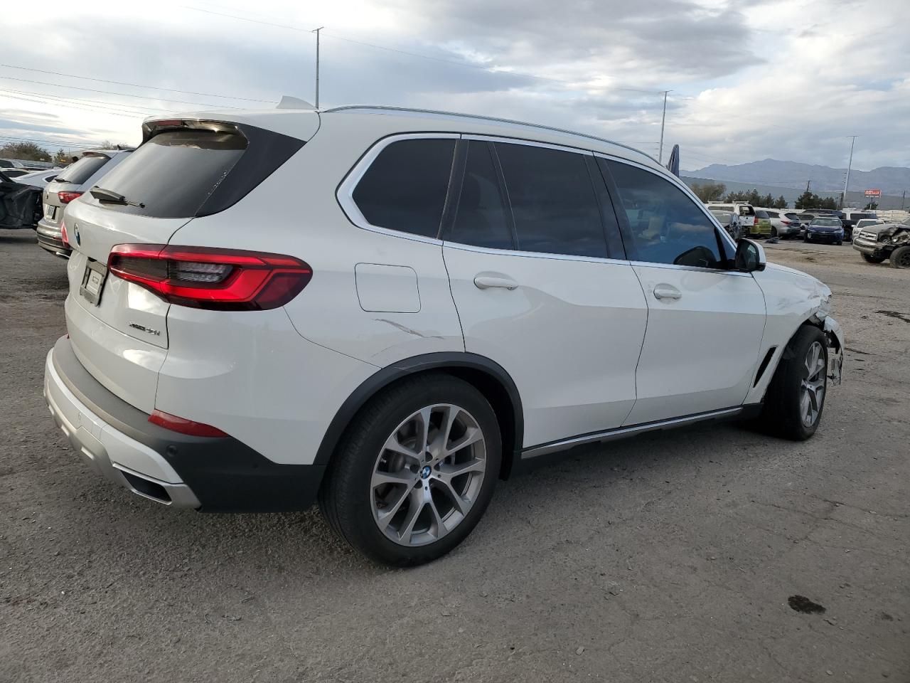 2020 BMW X5 - Image 3