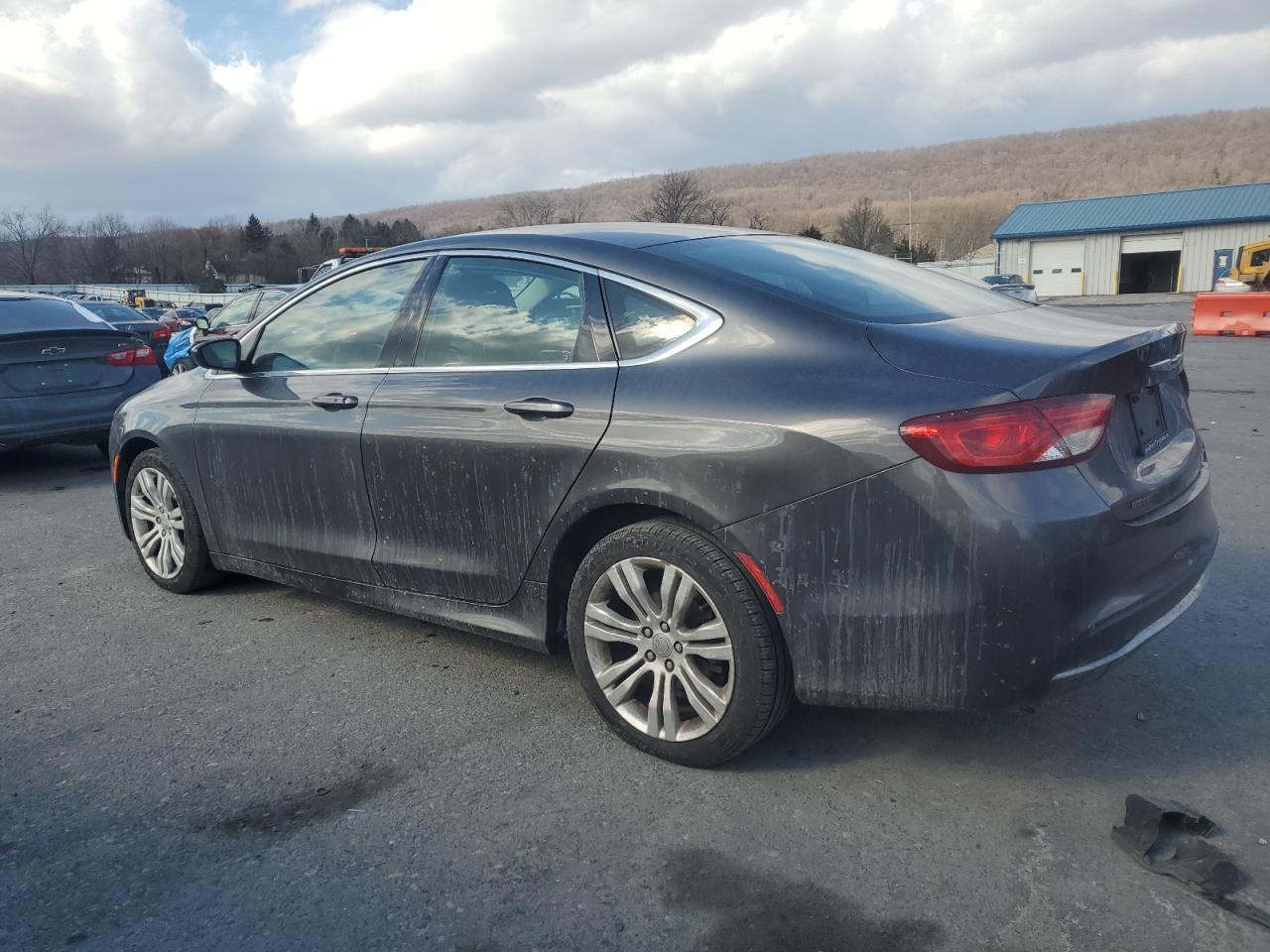 2015 Chrysler 200 - Image 2