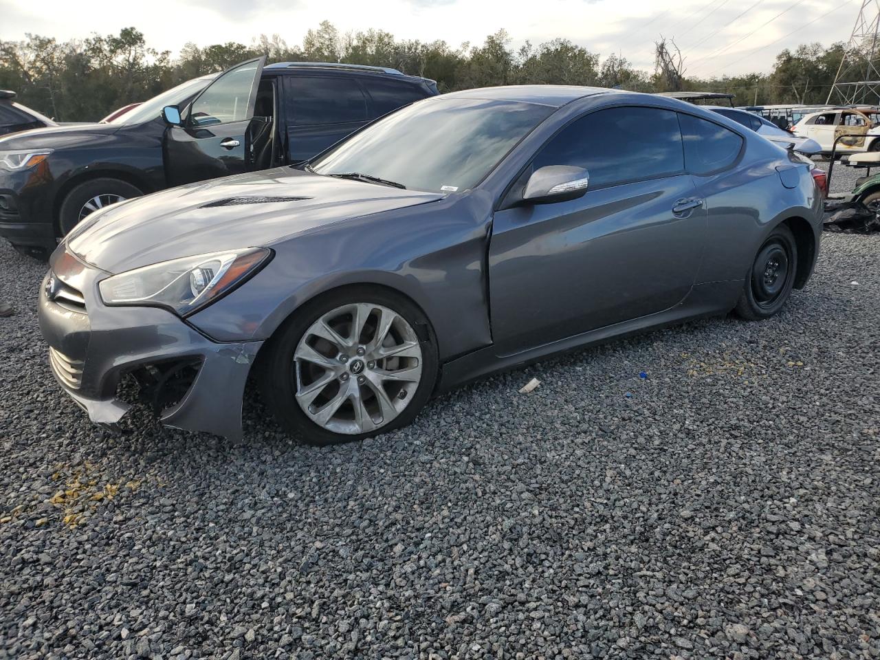 2015 Hyundai Genesis - Image 1
