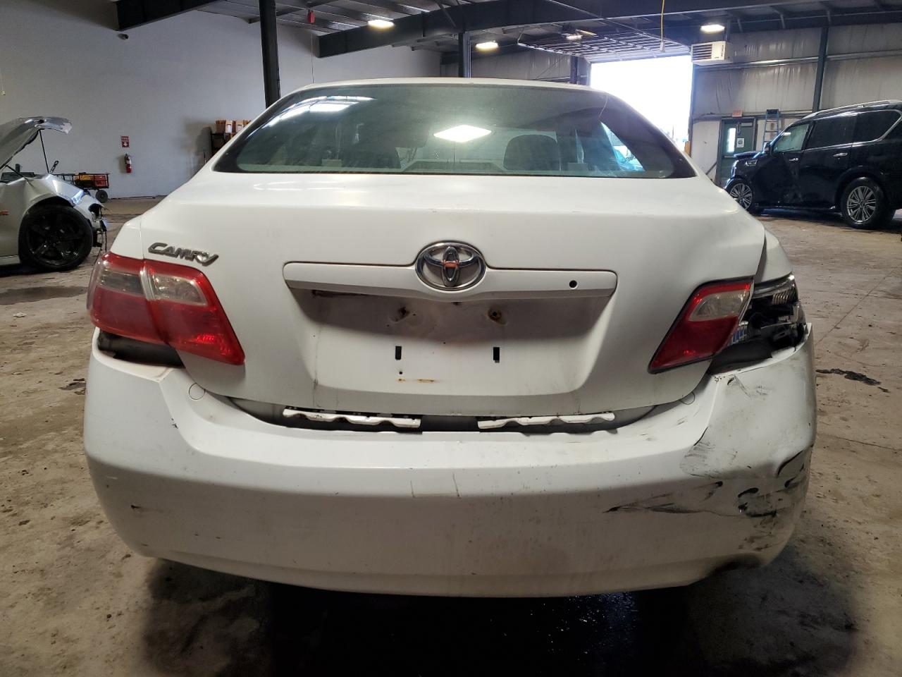 2009 Toyota Camry - Image 6