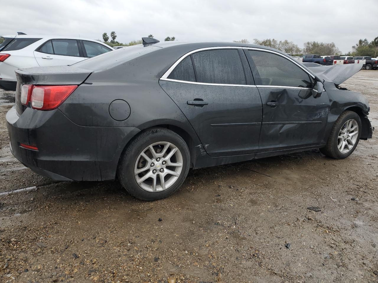 2015 Chevrolet Malibu - Image 3