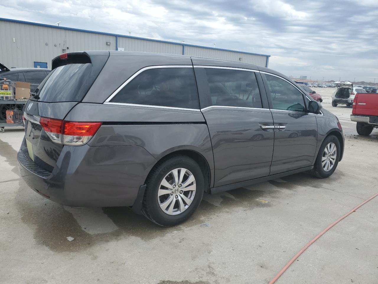2014 Honda Odyssey - Image 3