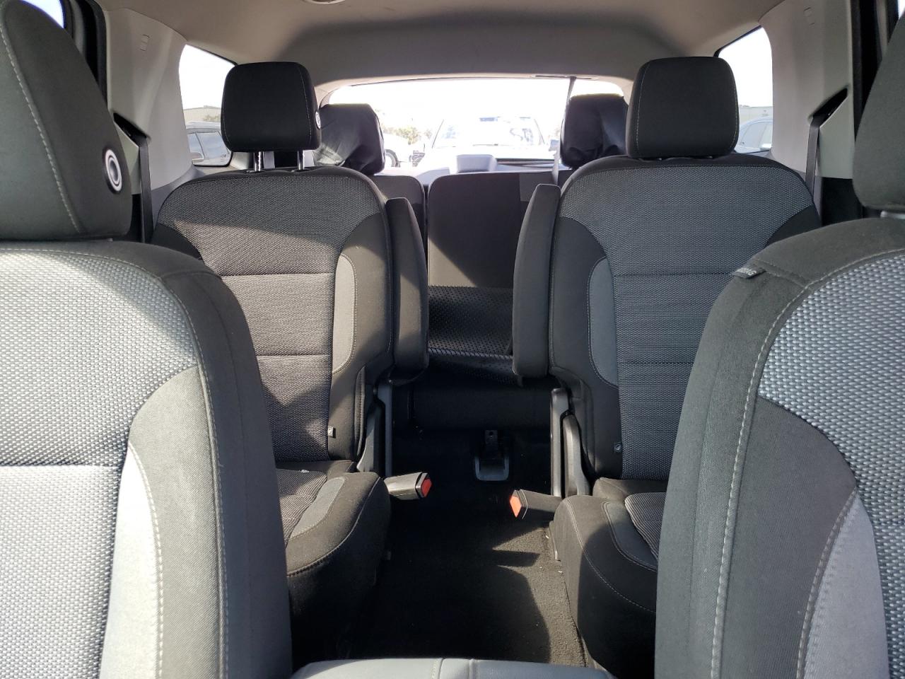 2018 Chevrolet Traverse - Image 10