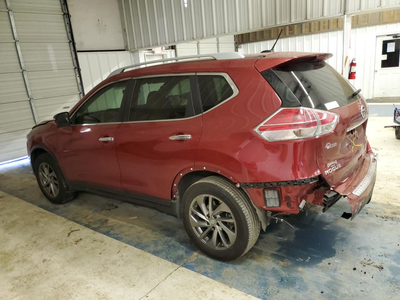 2015 Nissan Rogue - Image 2