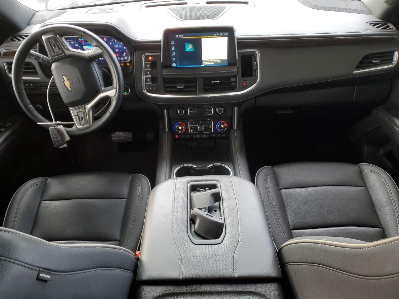 2023 Chevrolet Suburban - Image 8