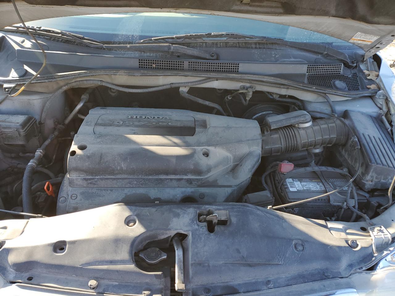 2004 Honda Odyssey - Image 12