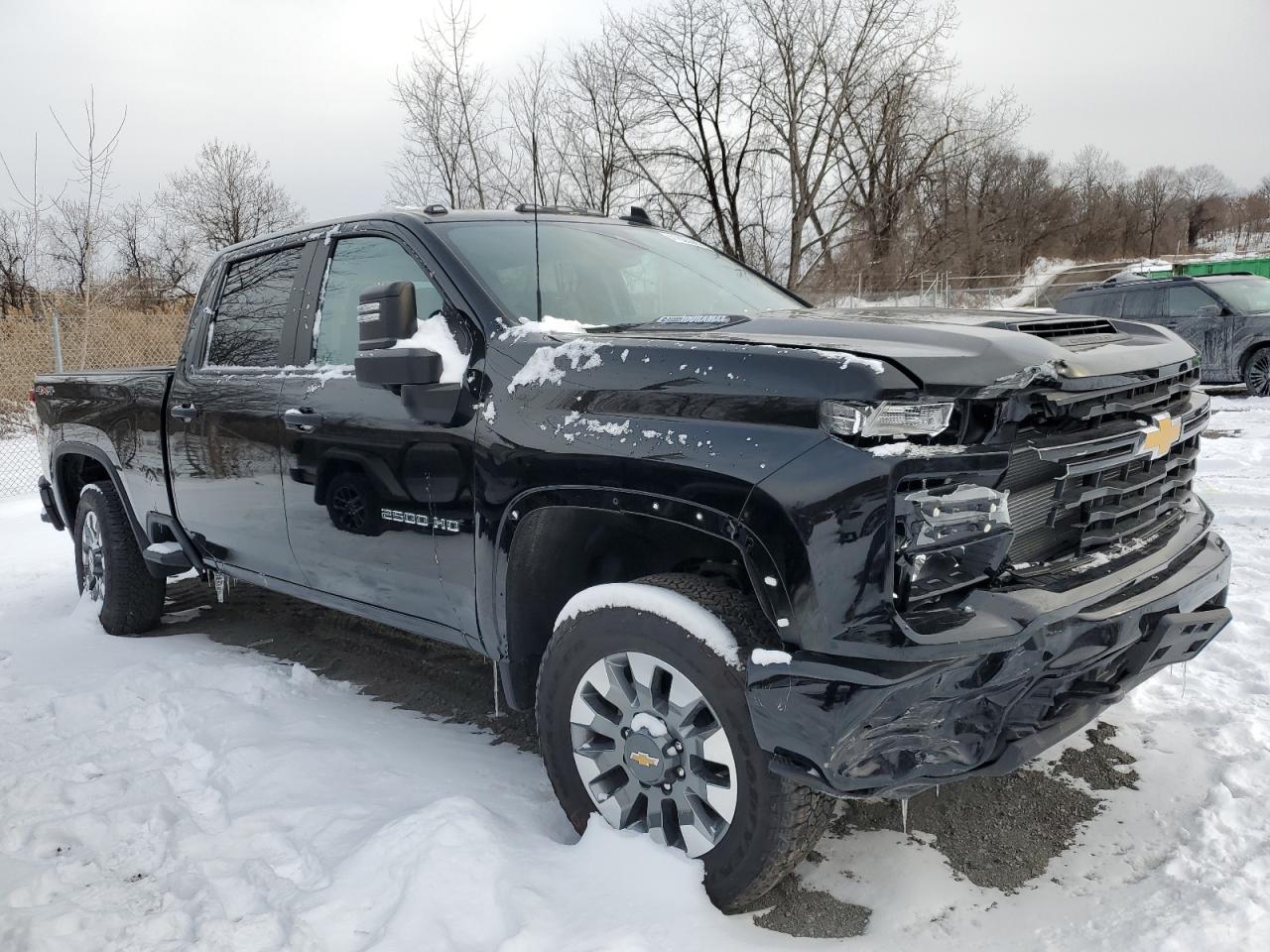 2024 Chevrolet Silverado - Image 4