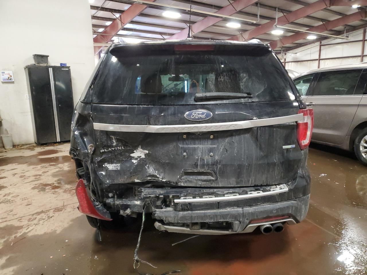 2019 Ford Explorer - Image 6