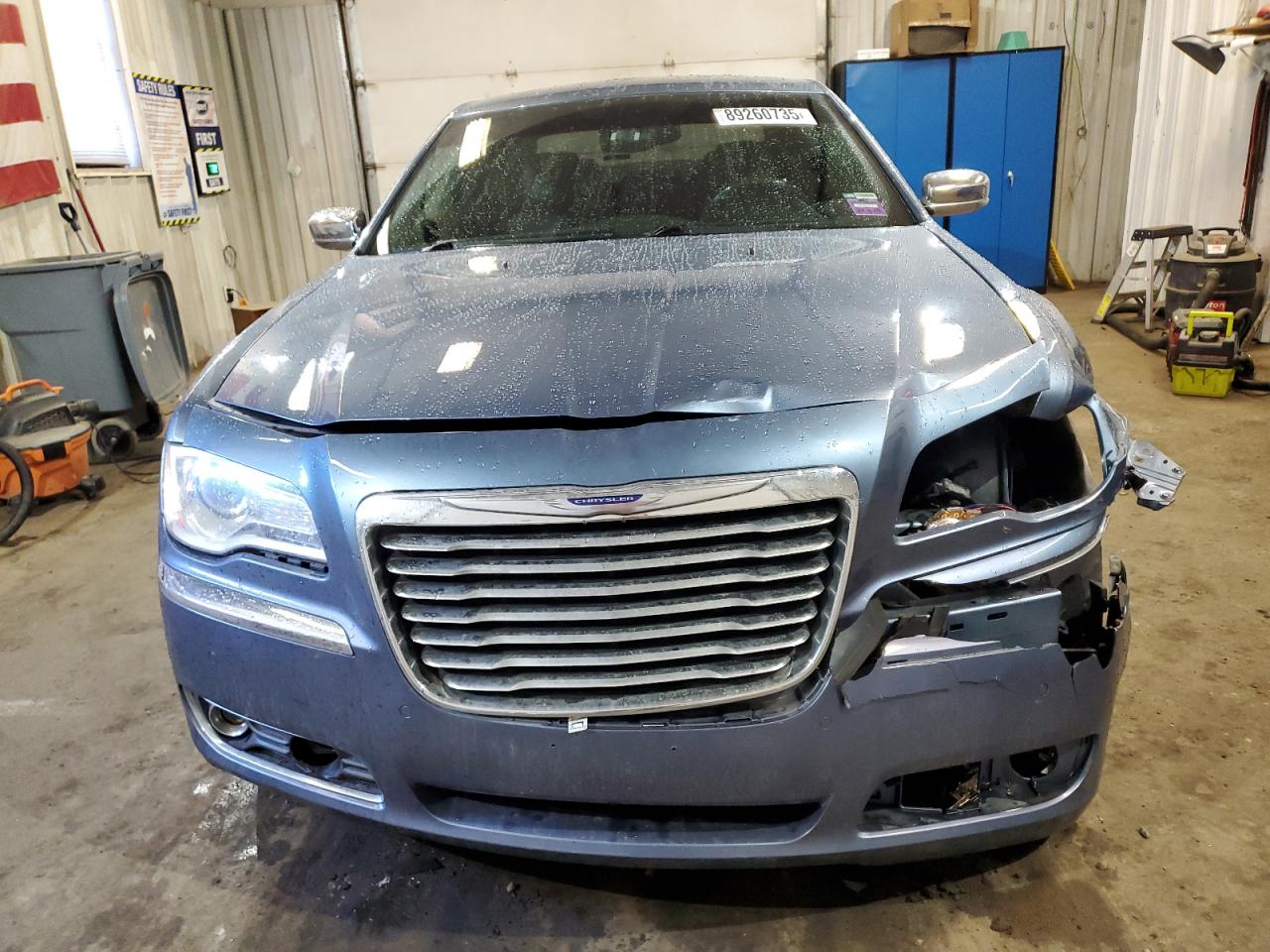 2011 Chrysler 300 - Image 5