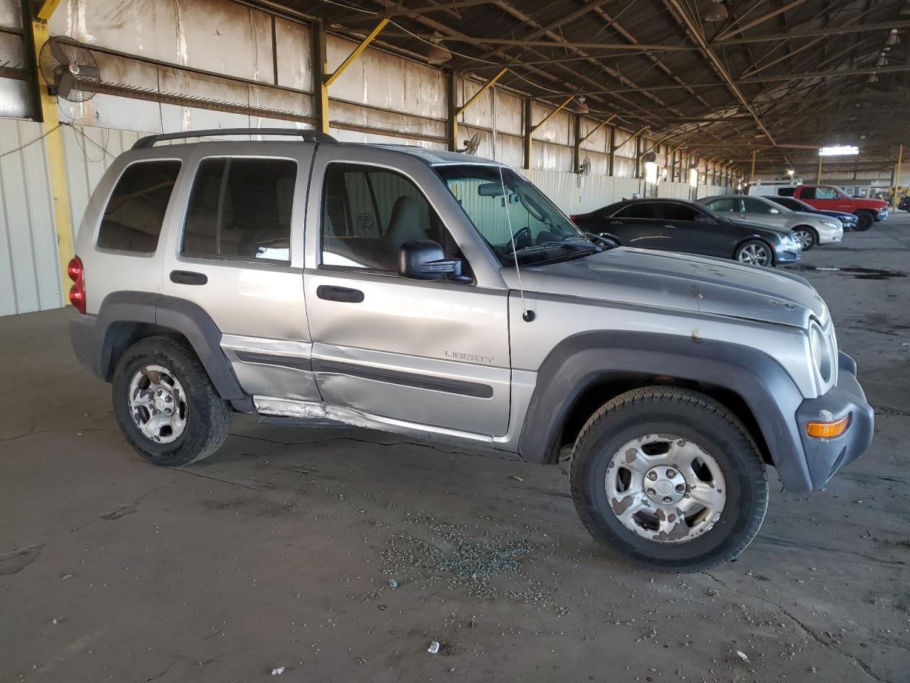 2004 Jeep Liberty (North America) - Image 4