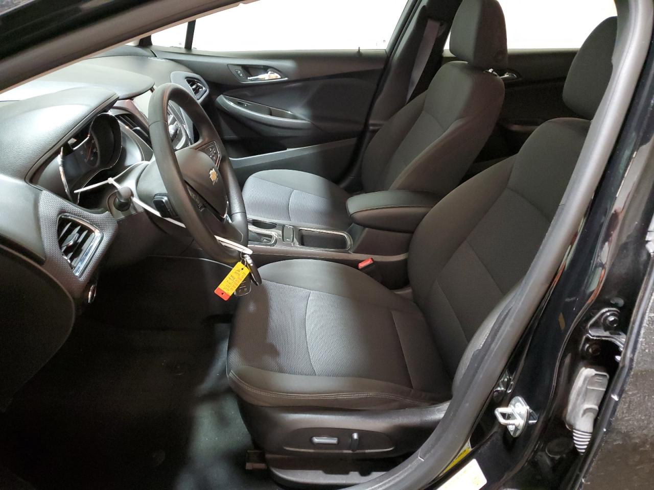 2017 Chevrolet Cruze - Image 7