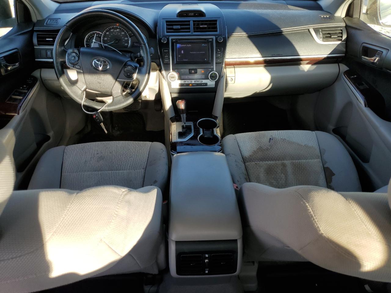 2014 Toyota Camry - Image 8