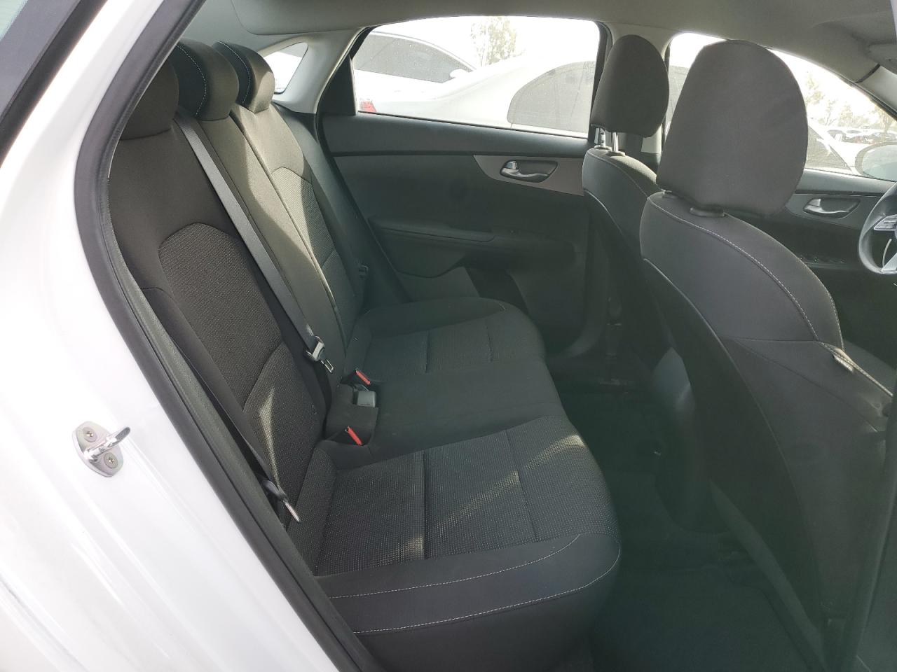 2020 Kia Forte - Image 10