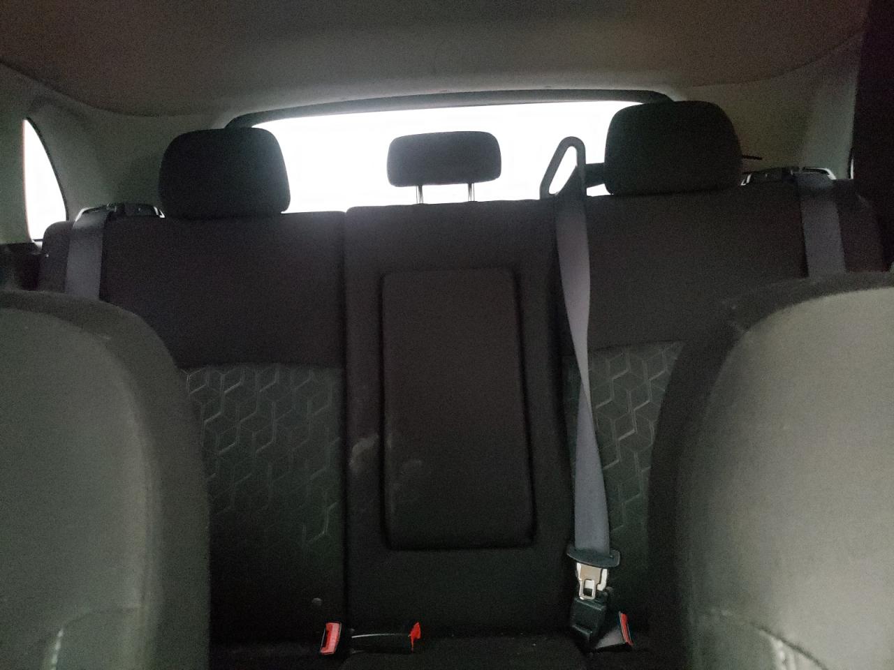 2021 Mitsubishi Outlander - Image 10
