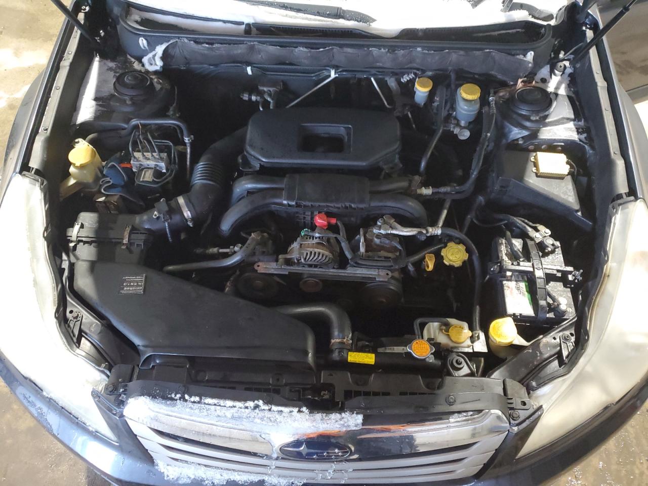 2011 Subaru Outback - Image 12