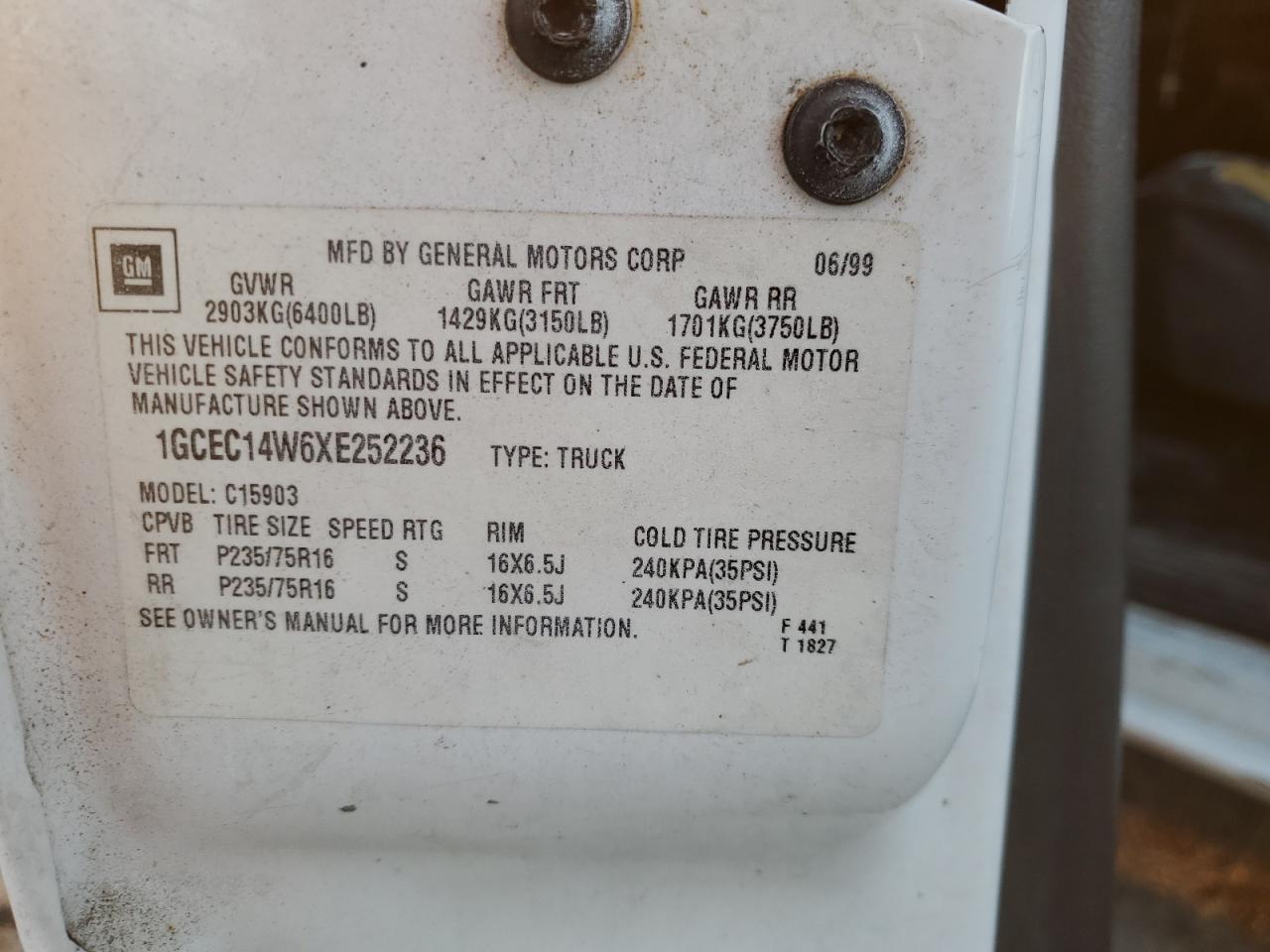 1999 Chevrolet Silverado C1500 VIN: 1GCEC14W6XE252236 Lot: 42247885