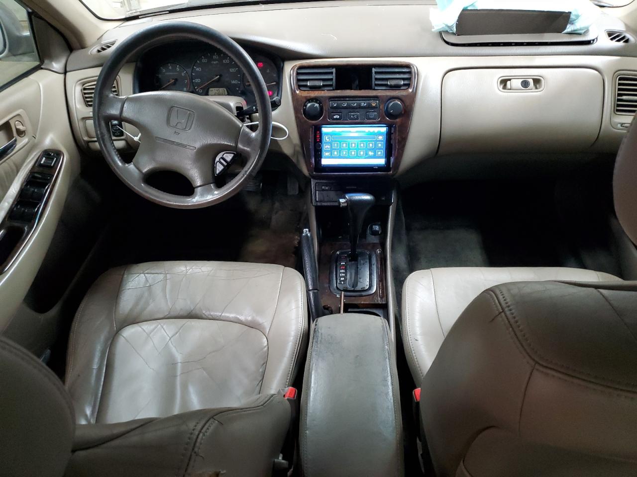 1999 Honda Accord - Image 8
