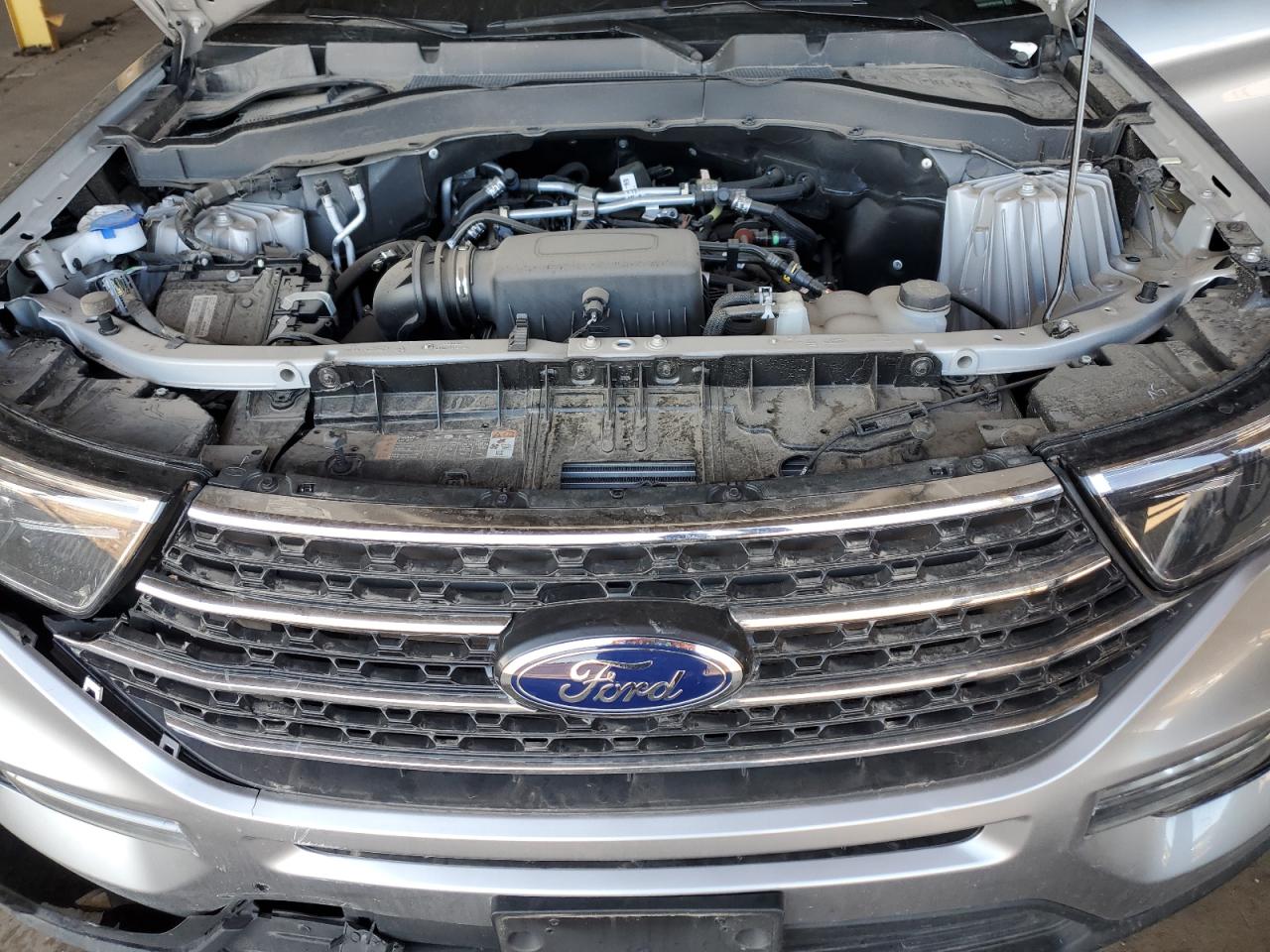 2023 Ford Explorer - Image 12