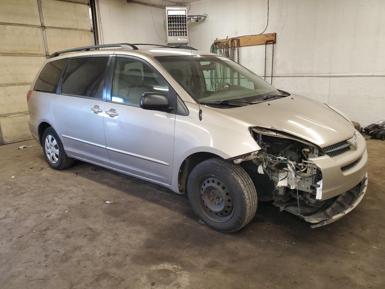 2005 Toyota Sienna - Image 4