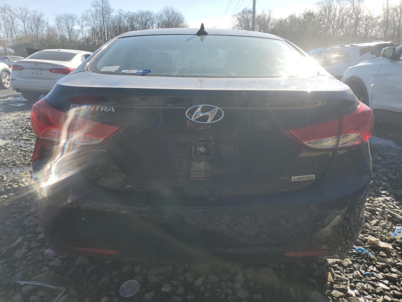 2013 Hyundai Elantra - Image 6