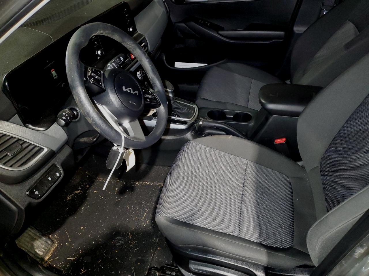 2024 Kia Seltos - Image 7