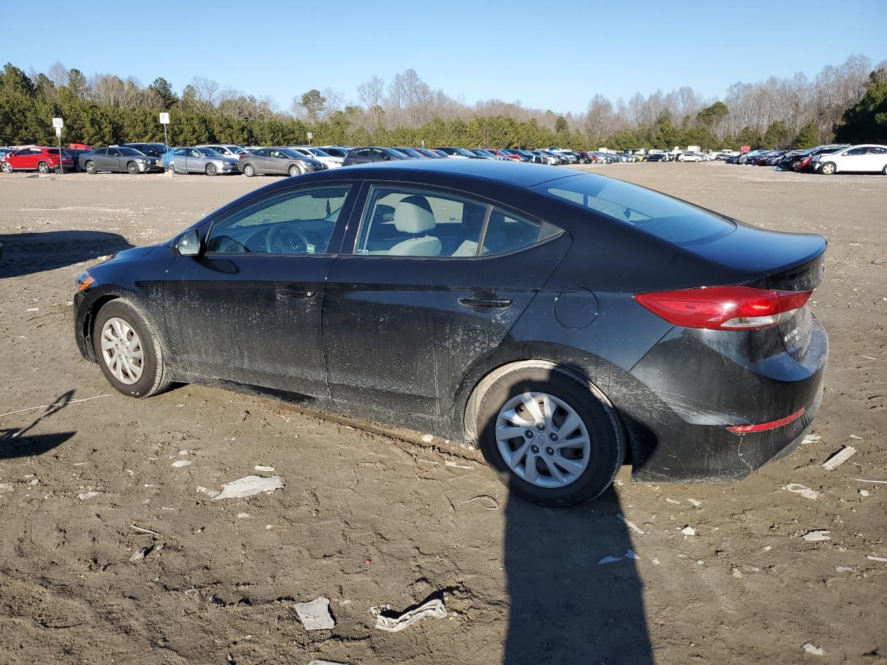 2018 Hyundai Elantra - Image 2