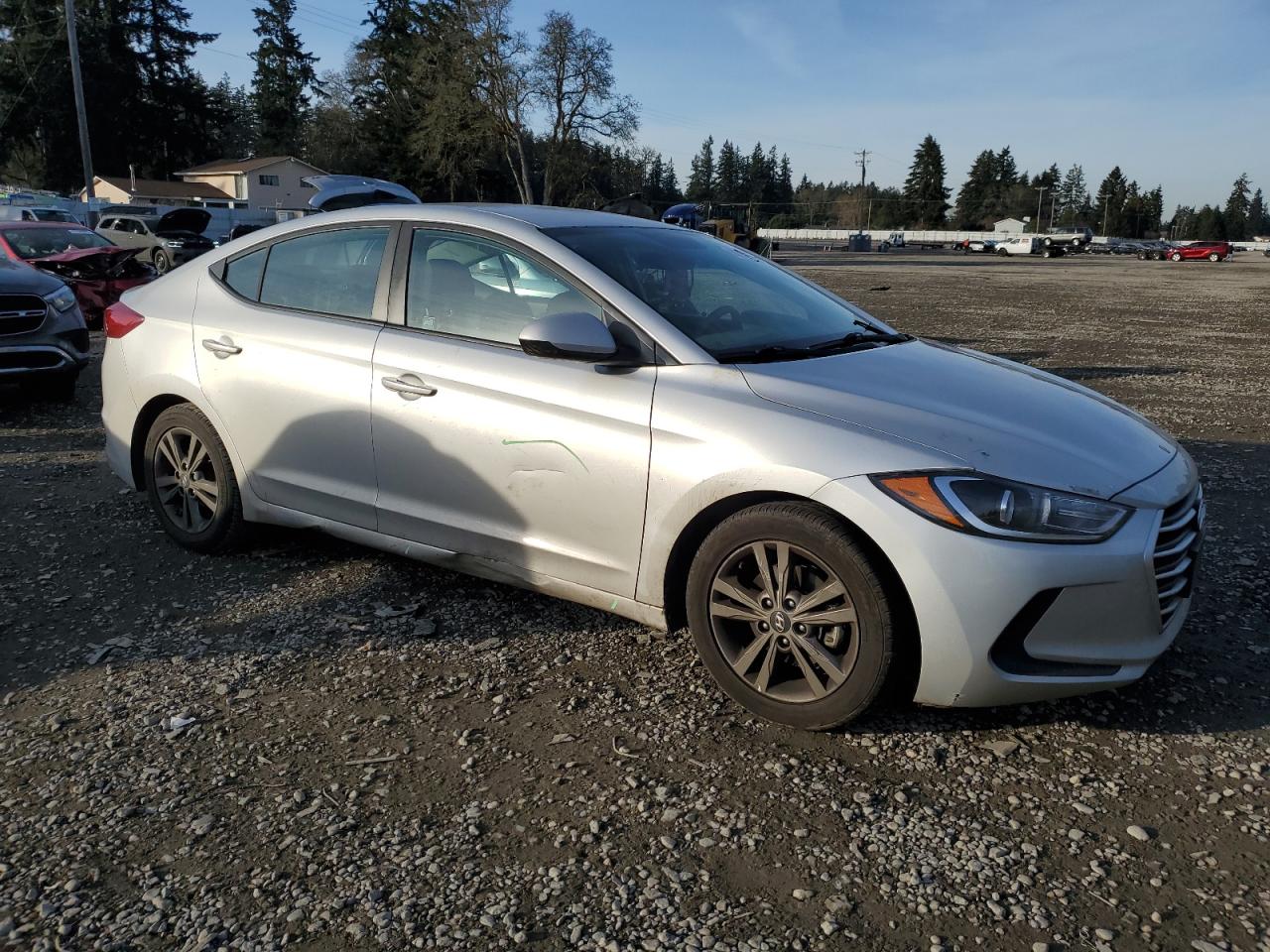 2018 Hyundai Elantra - Image 4