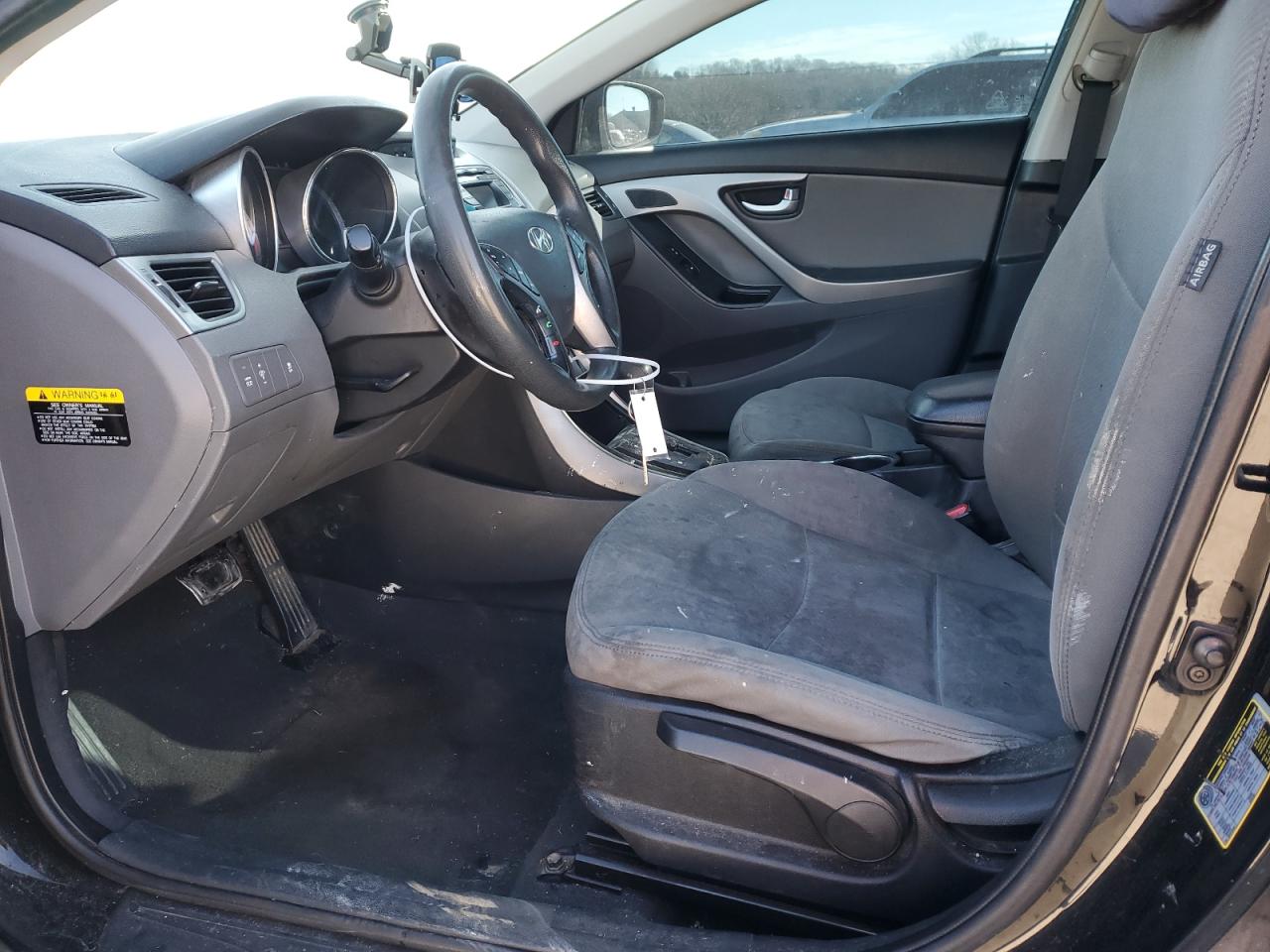 2013 Hyundai Elantra - Image 7