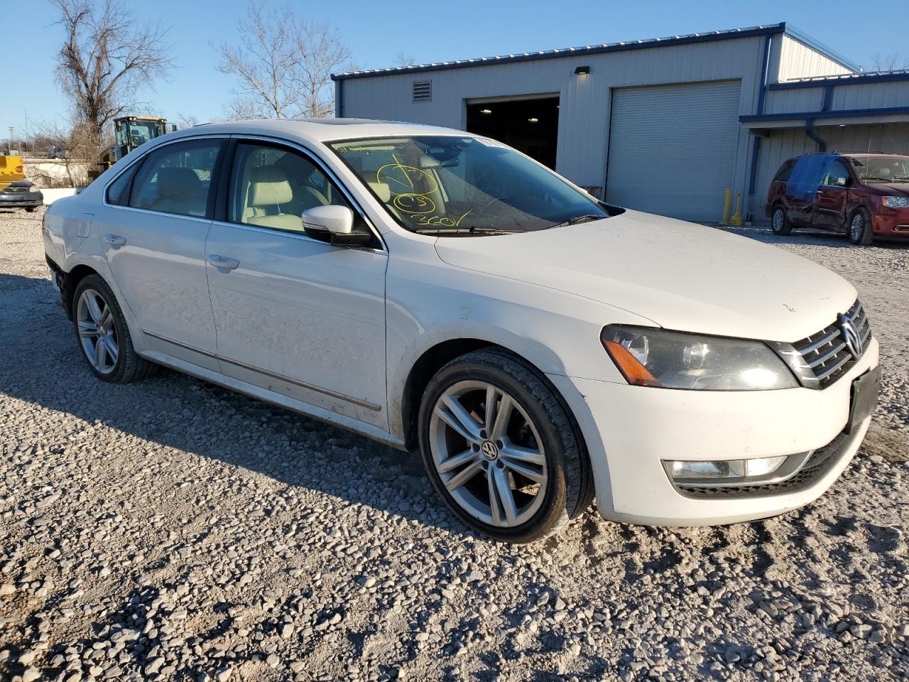 2014 Volkswagen Passat - Image 4