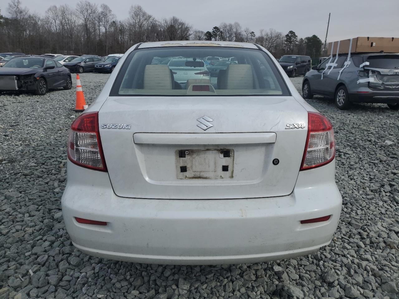 2013 Suzuki SX4 - Image 6