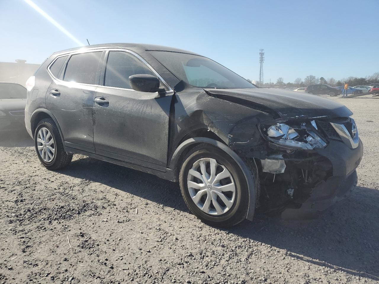 2016 Nissan Rogue - Image 4