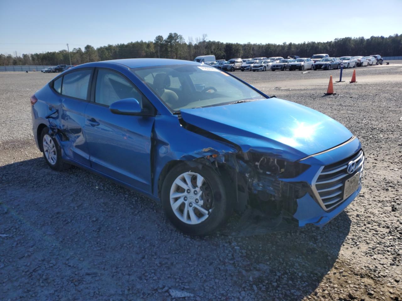 2017 Hyundai Elantra - Image 4