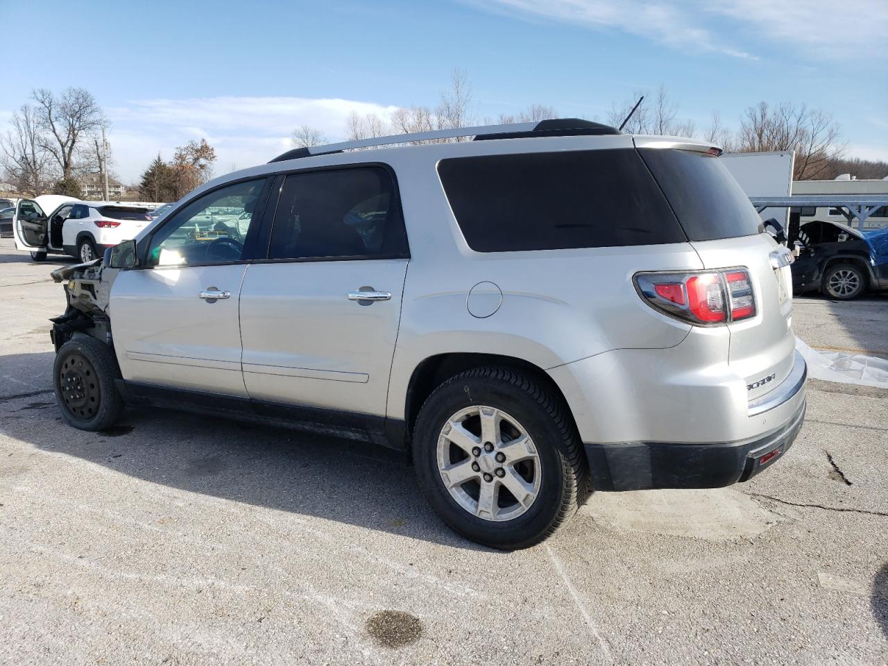 2014 GMC Acadia - Image 2