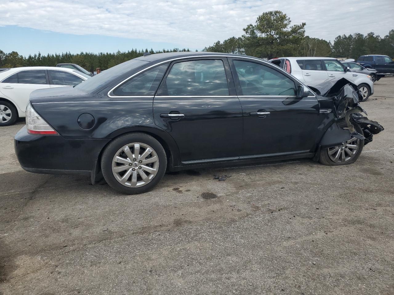 2008 Ford Taurus - Image 3