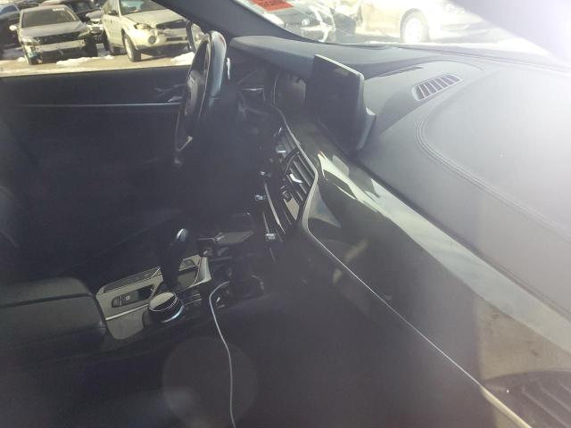 BMW M5 2018 Серый