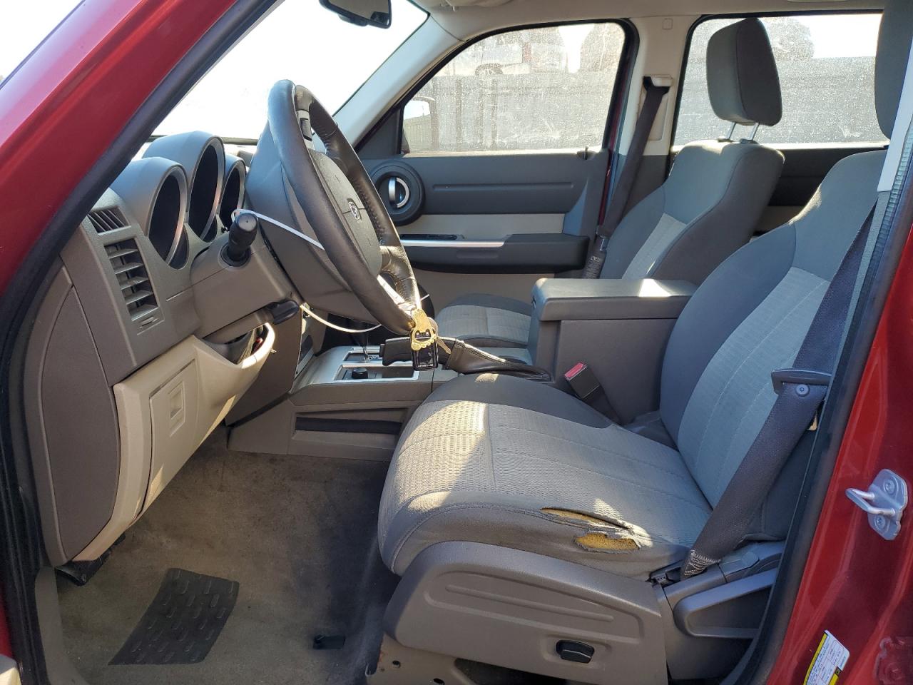 2007 Dodge Nitro - Image 7