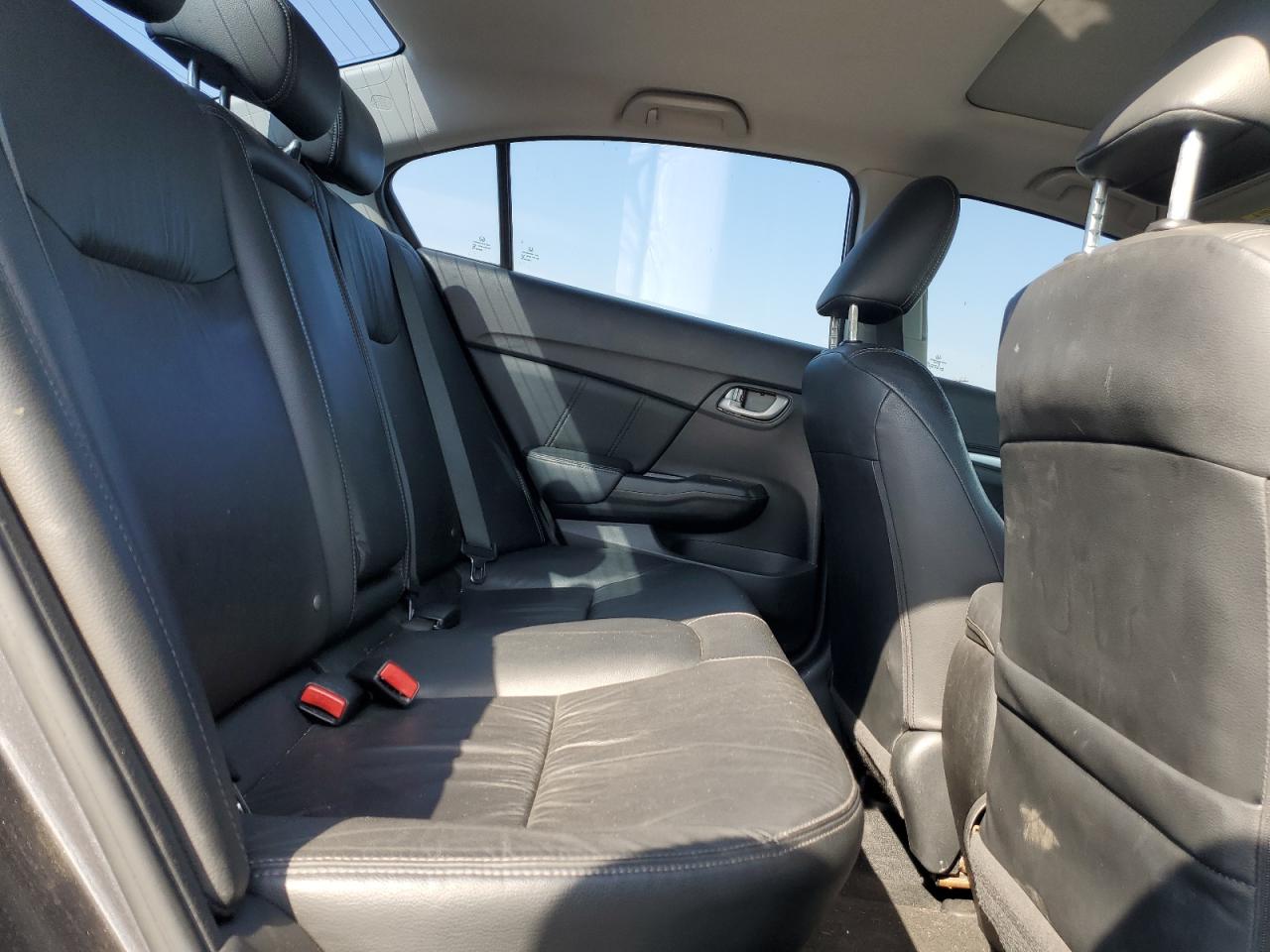 2015 Honda Civic - Image 10