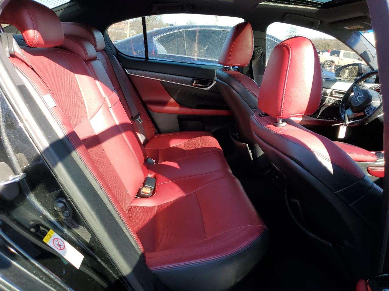 2016 Lexus GS - Image 10