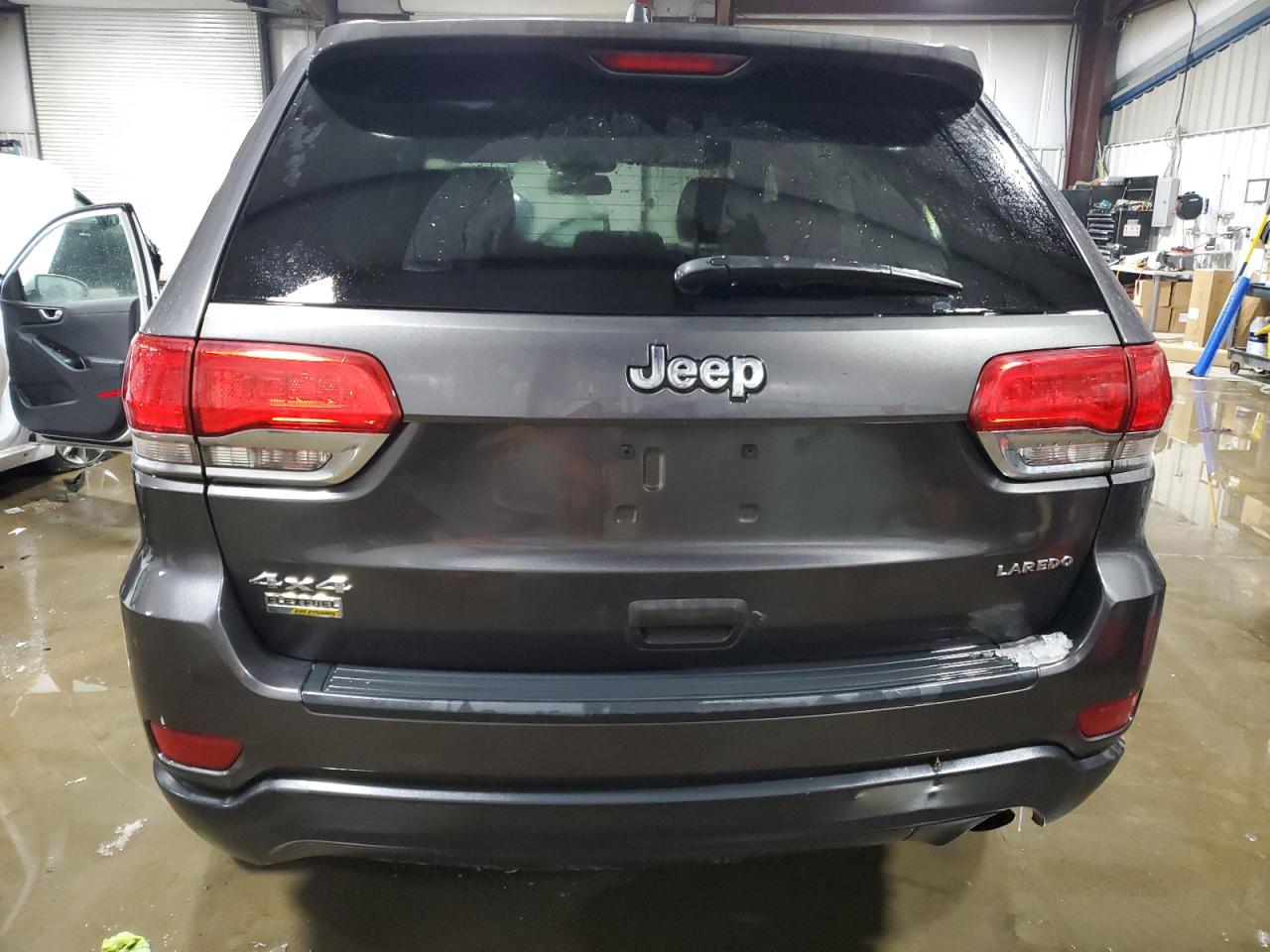 2015 Jeep Grand Cherokee - Image 6