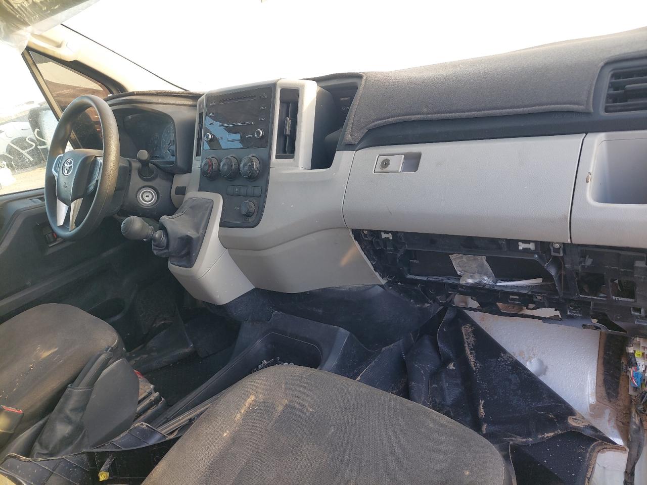 JTGHN9CP6P6022225 - 2023 Toyota Hiace - #42064415